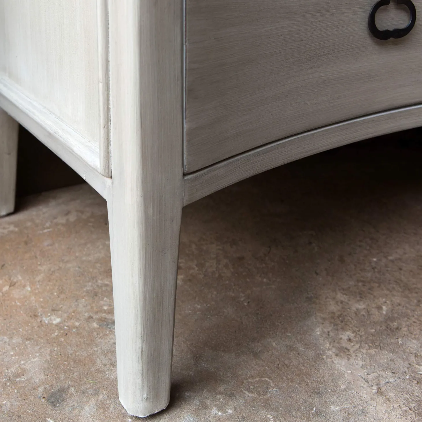 Alva Bedside Table