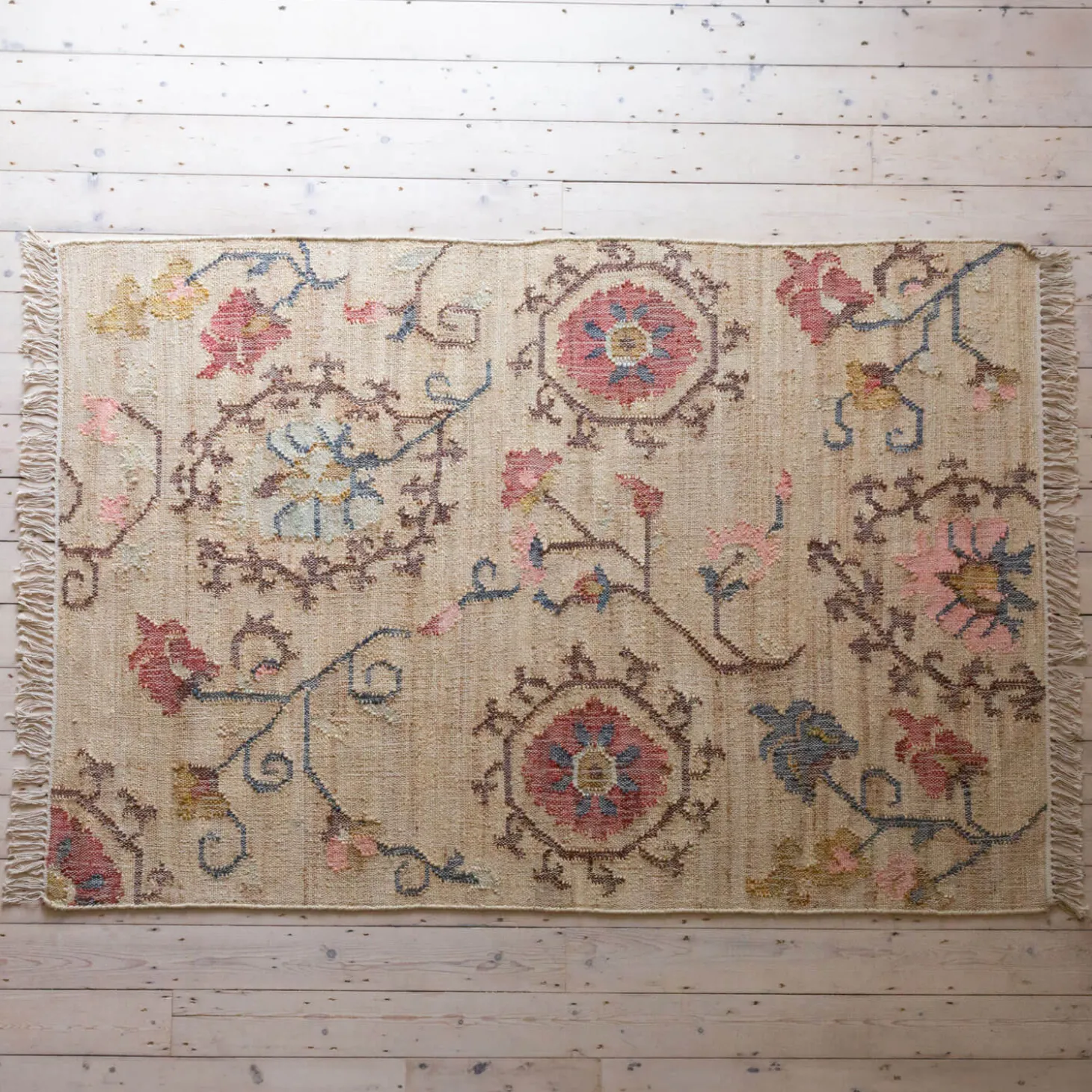 Bayar Kilim Rugs