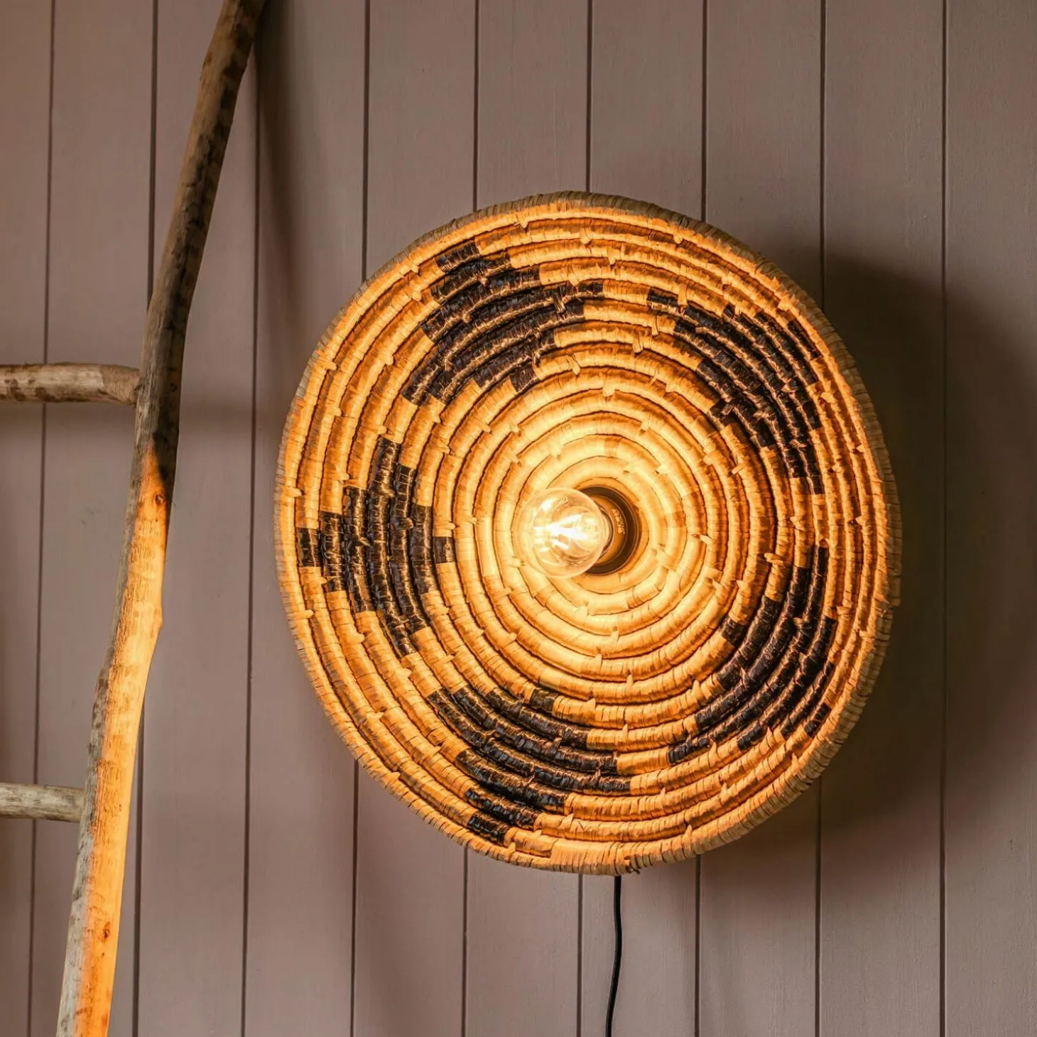Black and Cream Seagrass Dish Wall Light