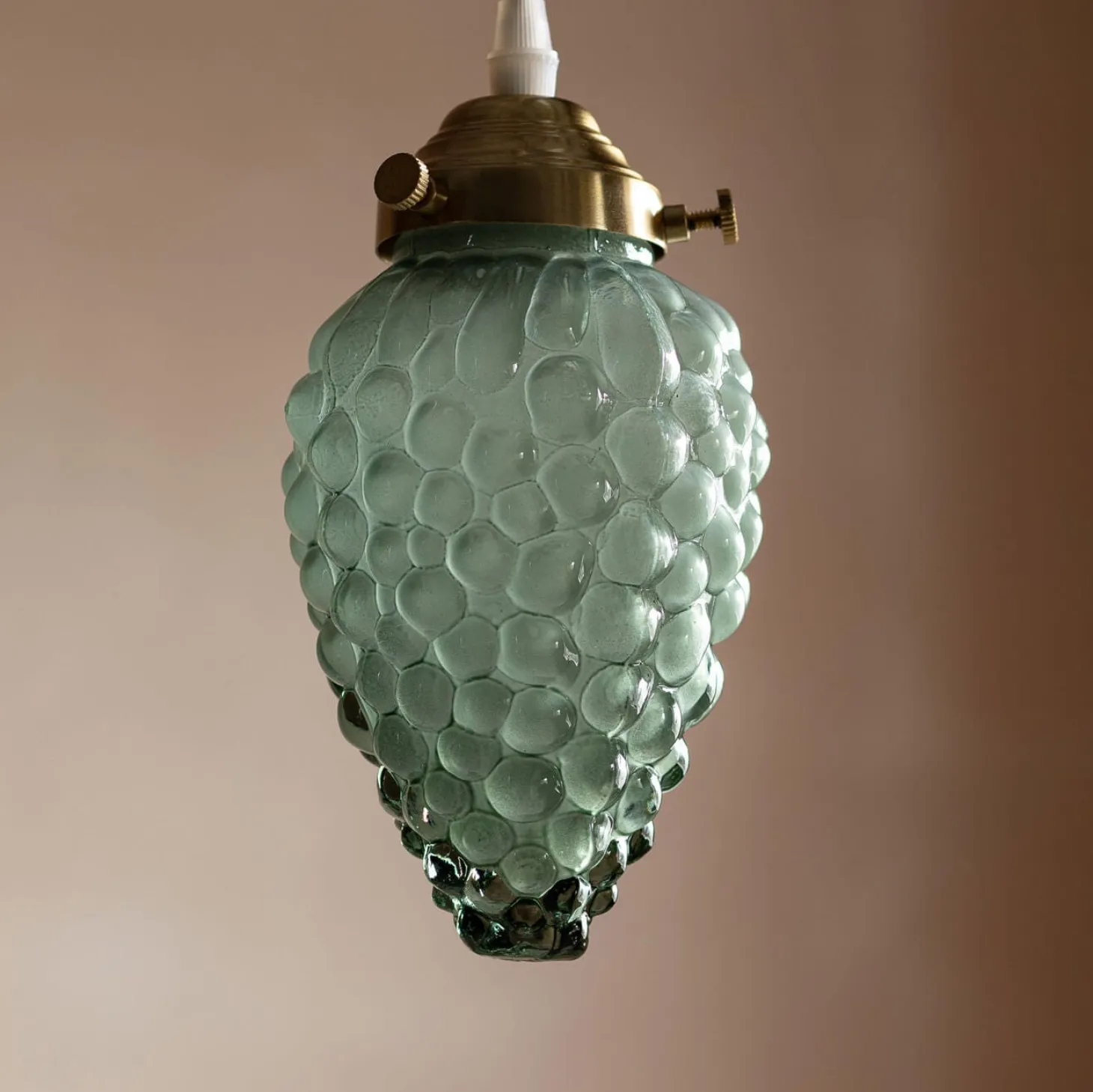Bunch of Grapes Green Glass Pendant Light