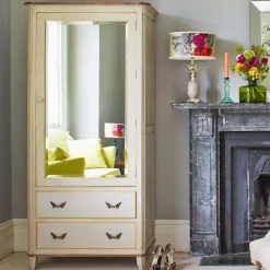 Chantilly Wardrobe