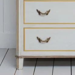 Chantilly Wardrobe