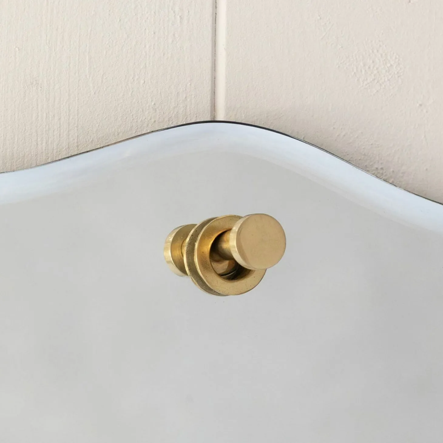 Durley Scalloped Round Wall Mirror