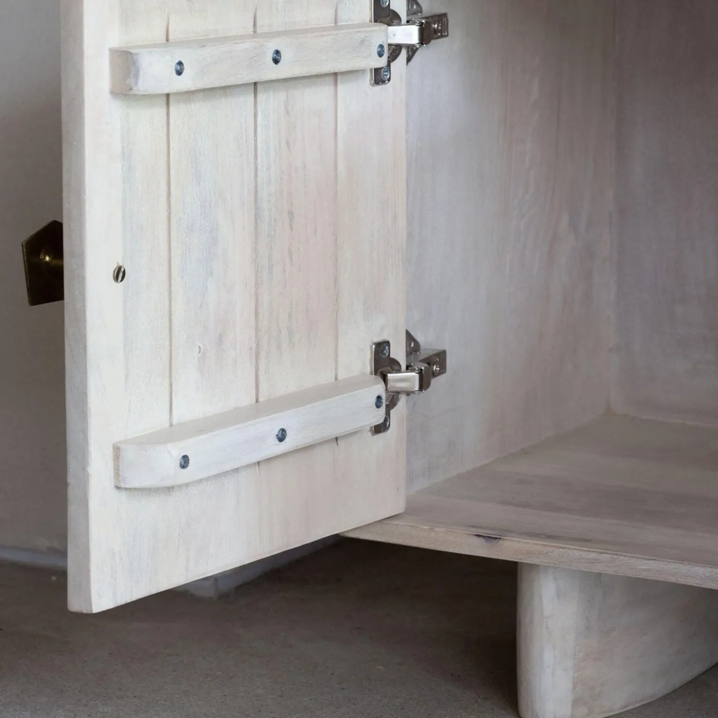 Eckley TV Stand