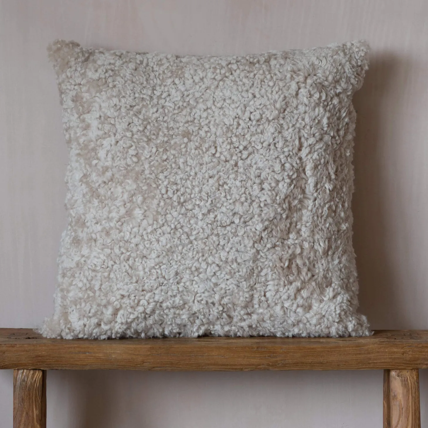 Eggshell Curly Square Sheepskin Cushion