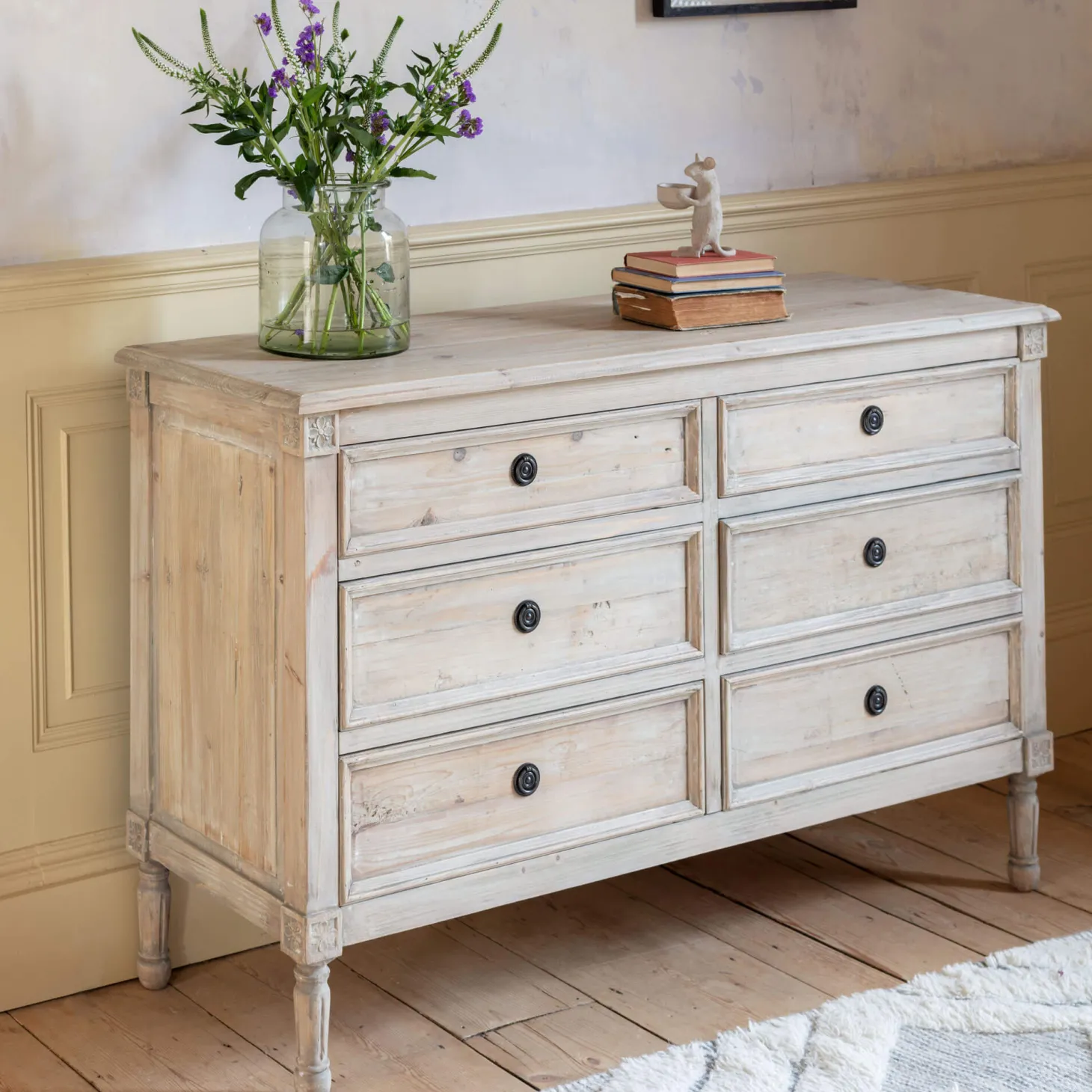 Enid Chest of Drawers