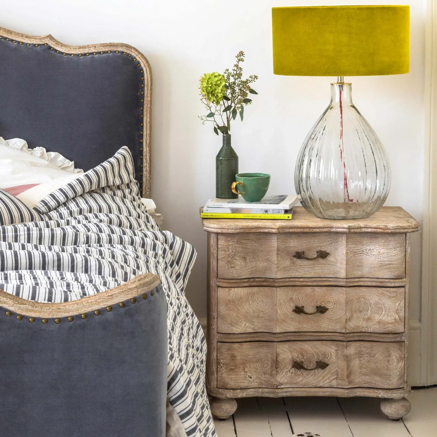 Evelyn Bedside Table