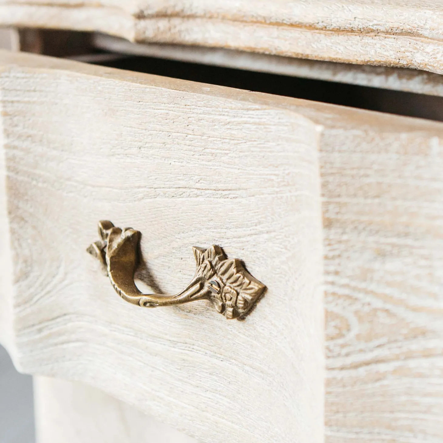 Evelyn Bedside Table