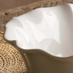 Evora Tableware Collection