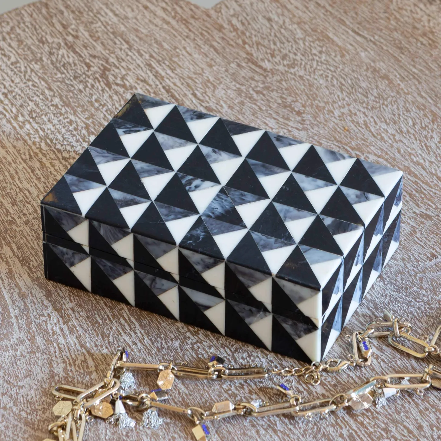 Geometric Pyramid Box