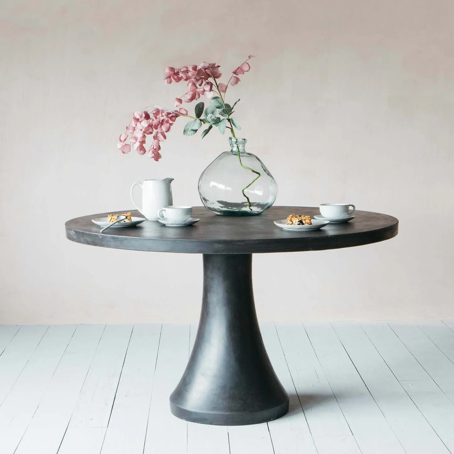 Goswell 4 Seater Round Dining Table