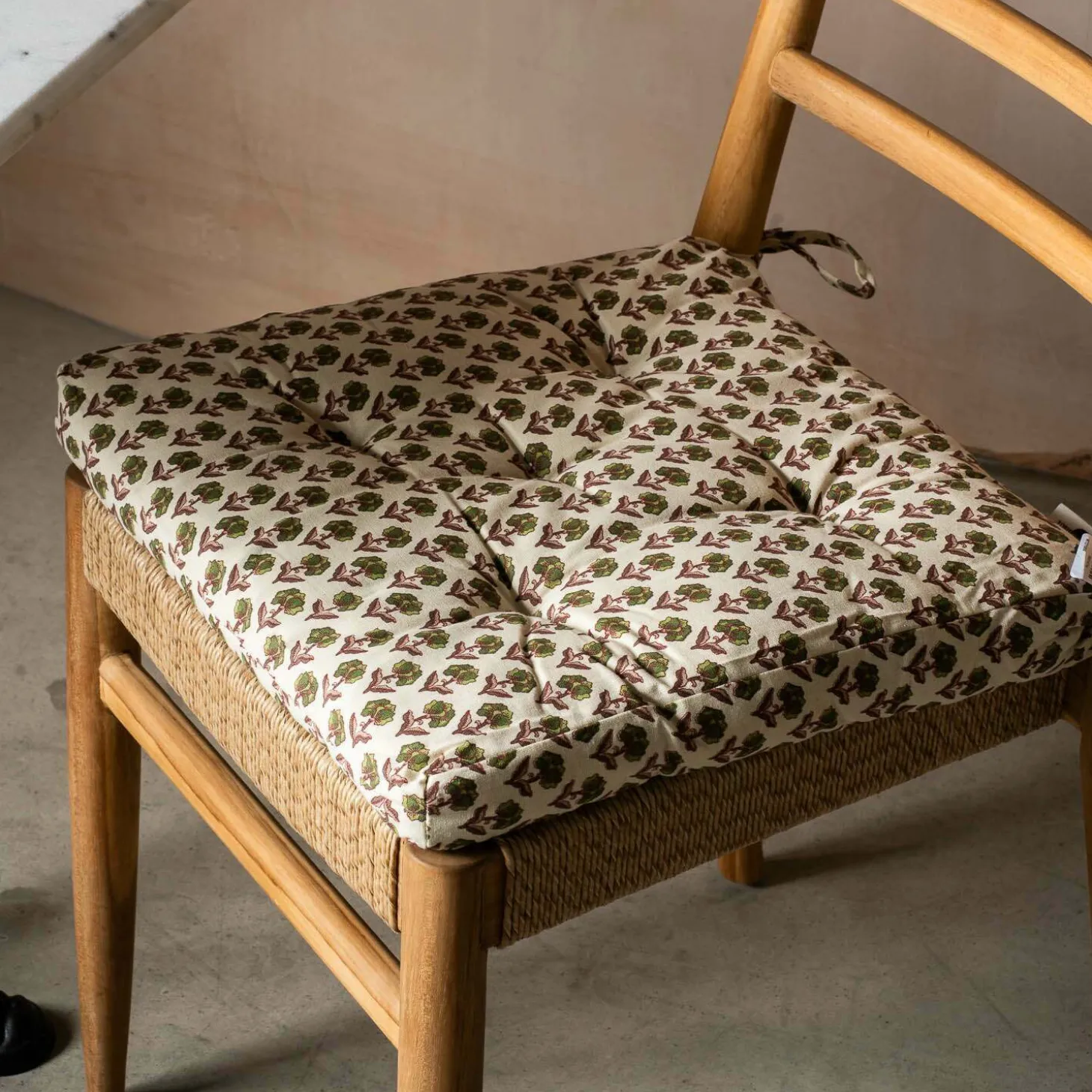 Green Stem Seat Pad
