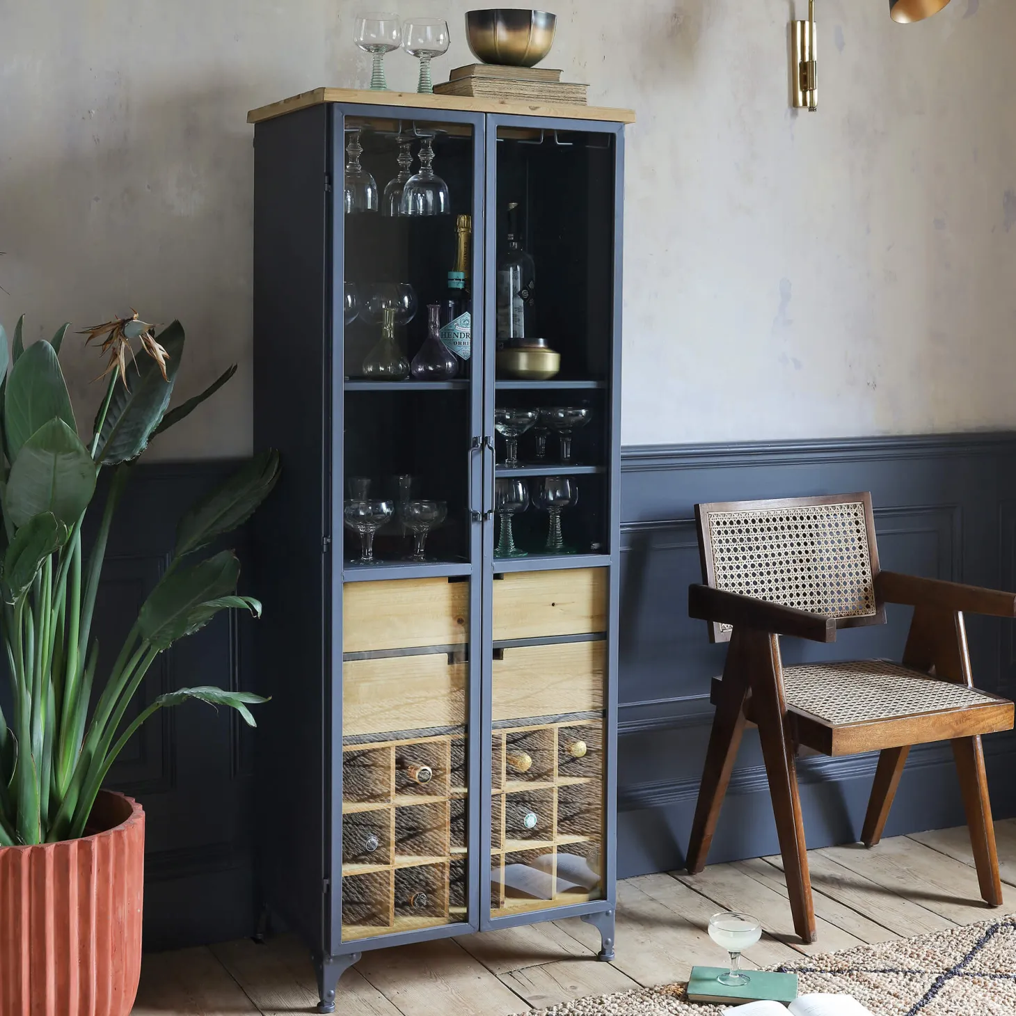 Herning Bar Cabinet
