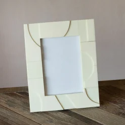 Ivory 3D Abstract Photo Frame