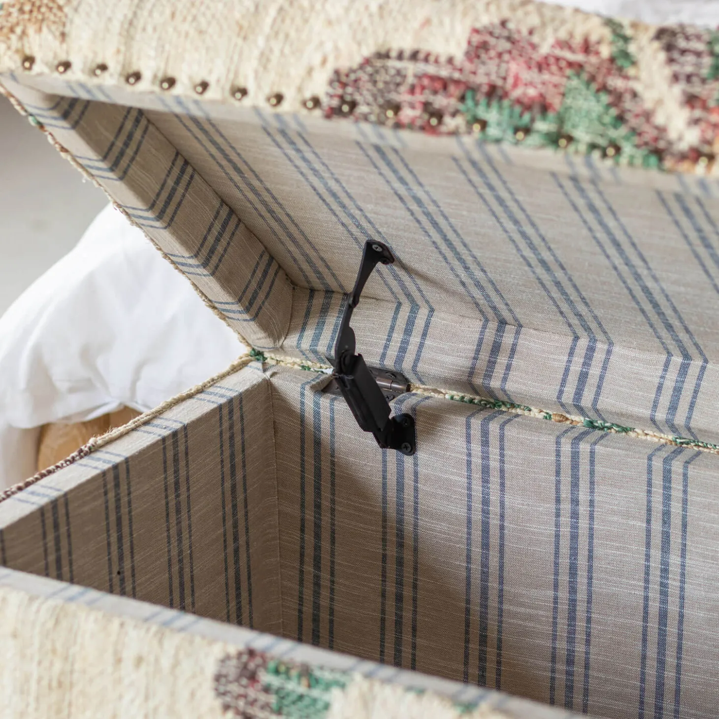 June Jute Floral Blanket Box