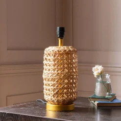 Lari Table Lamp