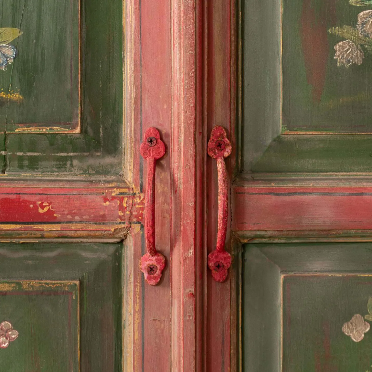 Liyang Painted Almirah Cabinet