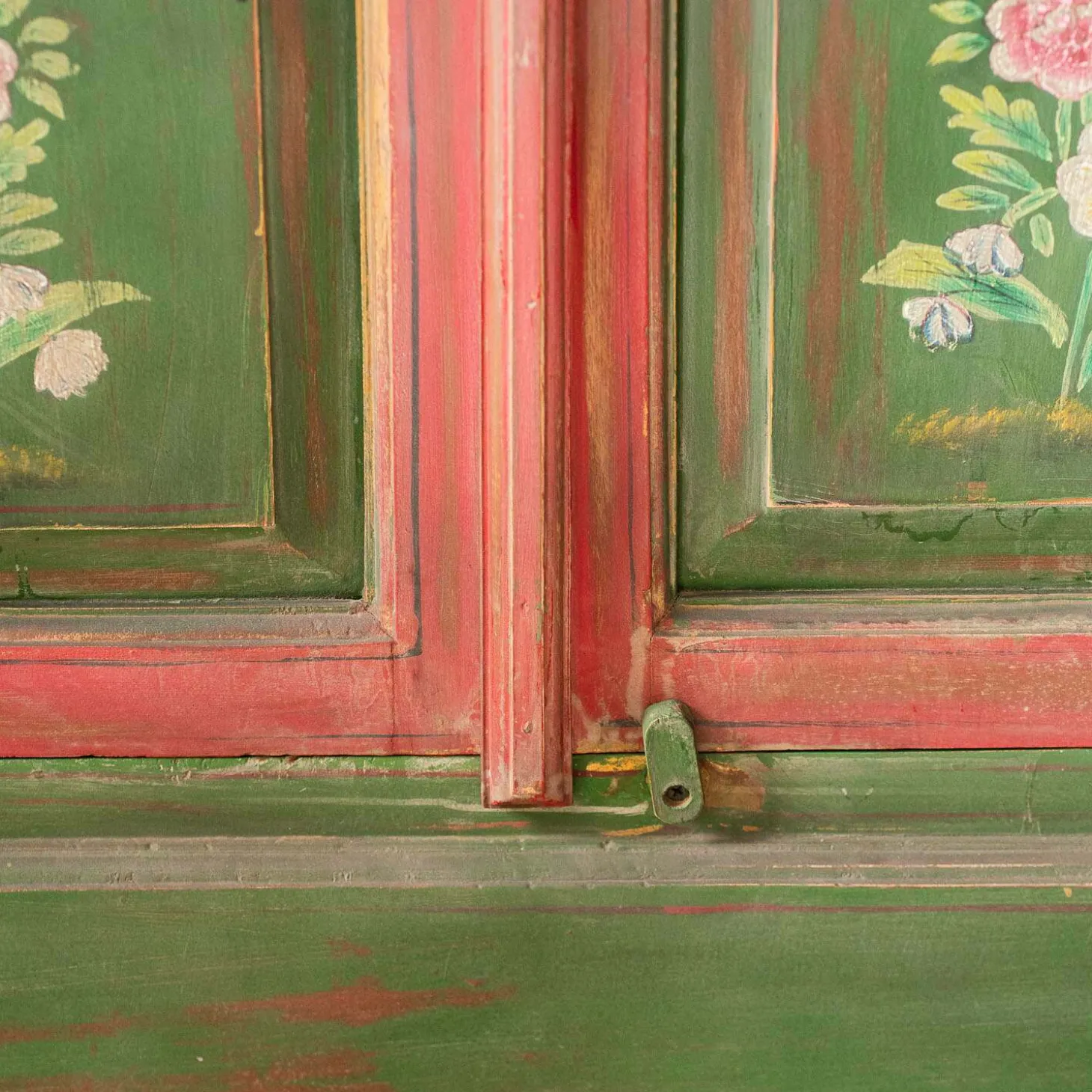 Liyang Painted Almirah Cabinet