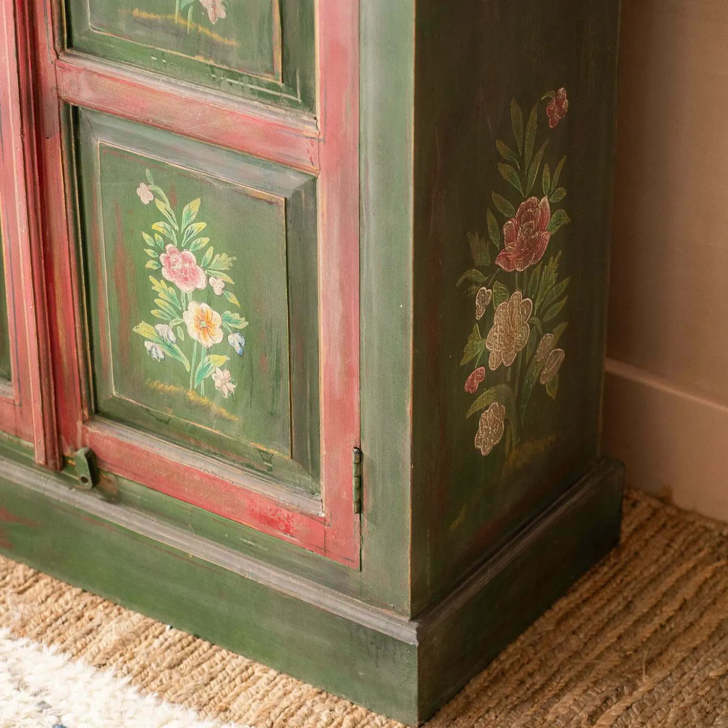 Liyang Painted Almirah Cabinet
