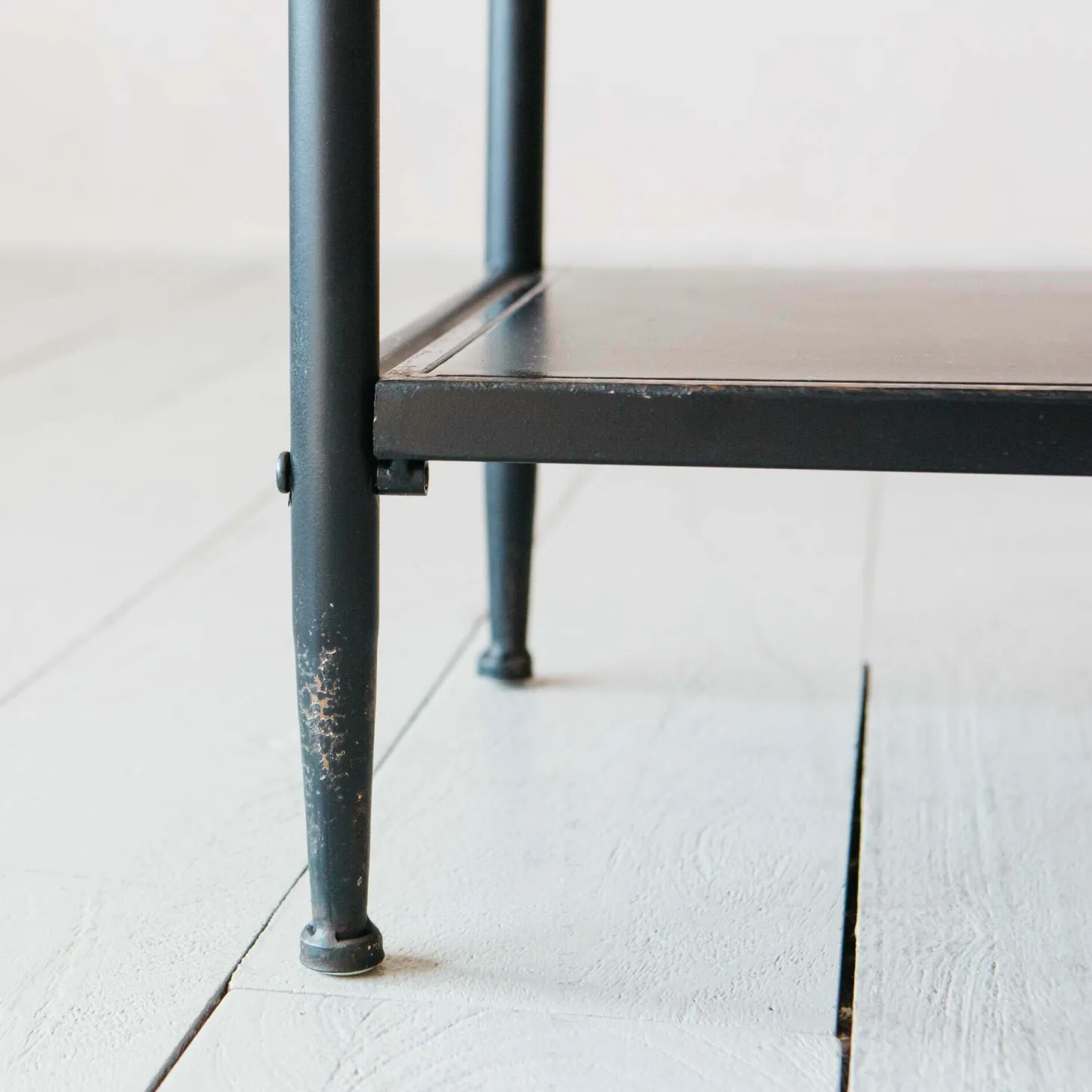 Lupin Bedside Table