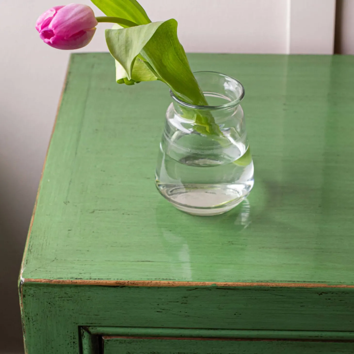 Macau Jade Bedside Table