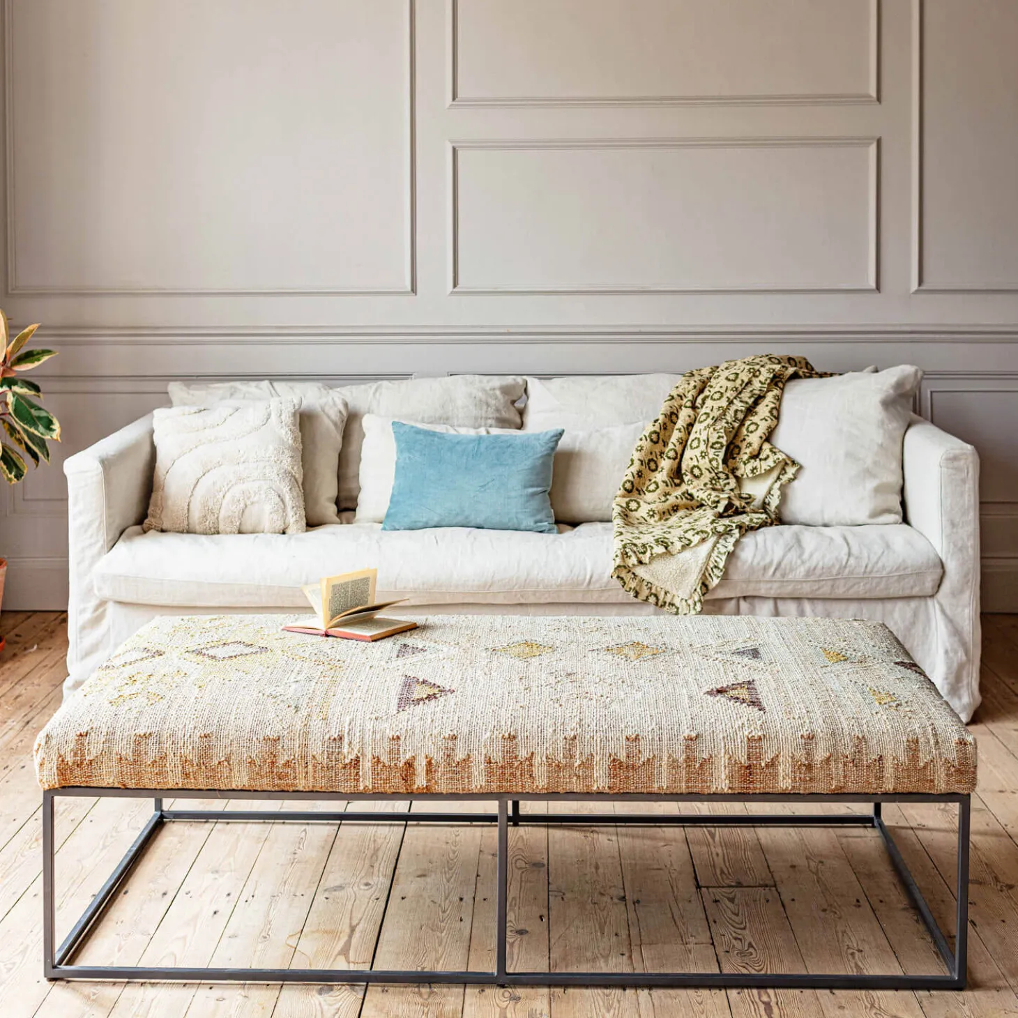 Mara Jute Rug Coffee Table