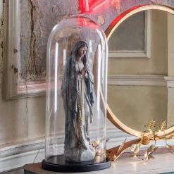 Maria Figure
