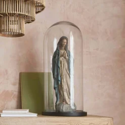 Maria Figure