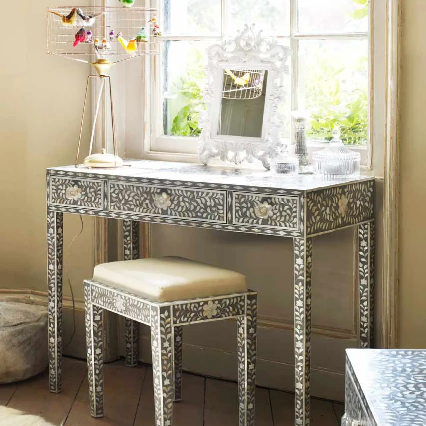 Maxi Grey Mother of Pearl Dressing Table