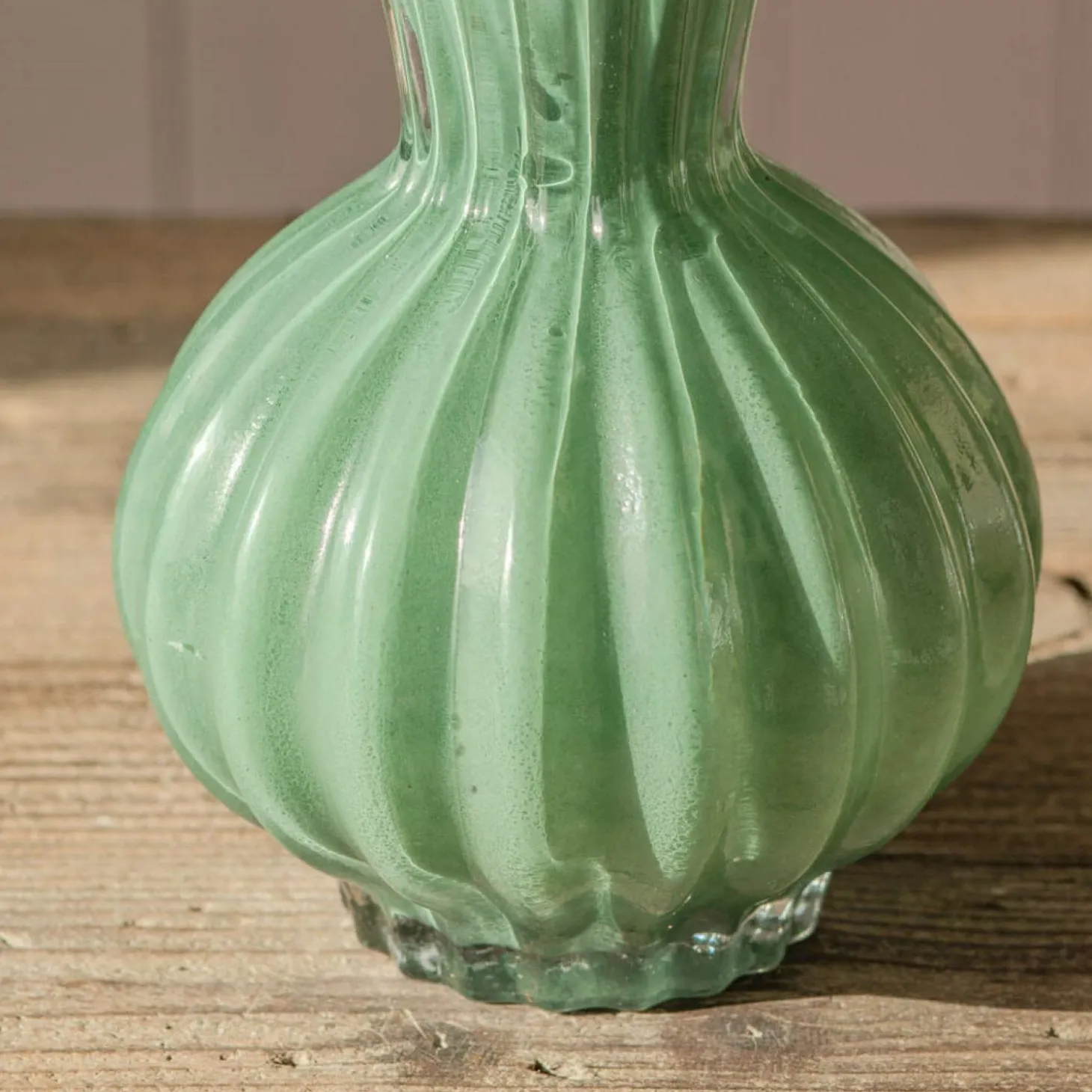 Medium Green Fluted Ruffle Vase