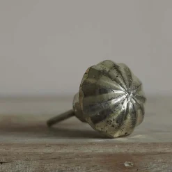 Metallic Glass Flower Knob