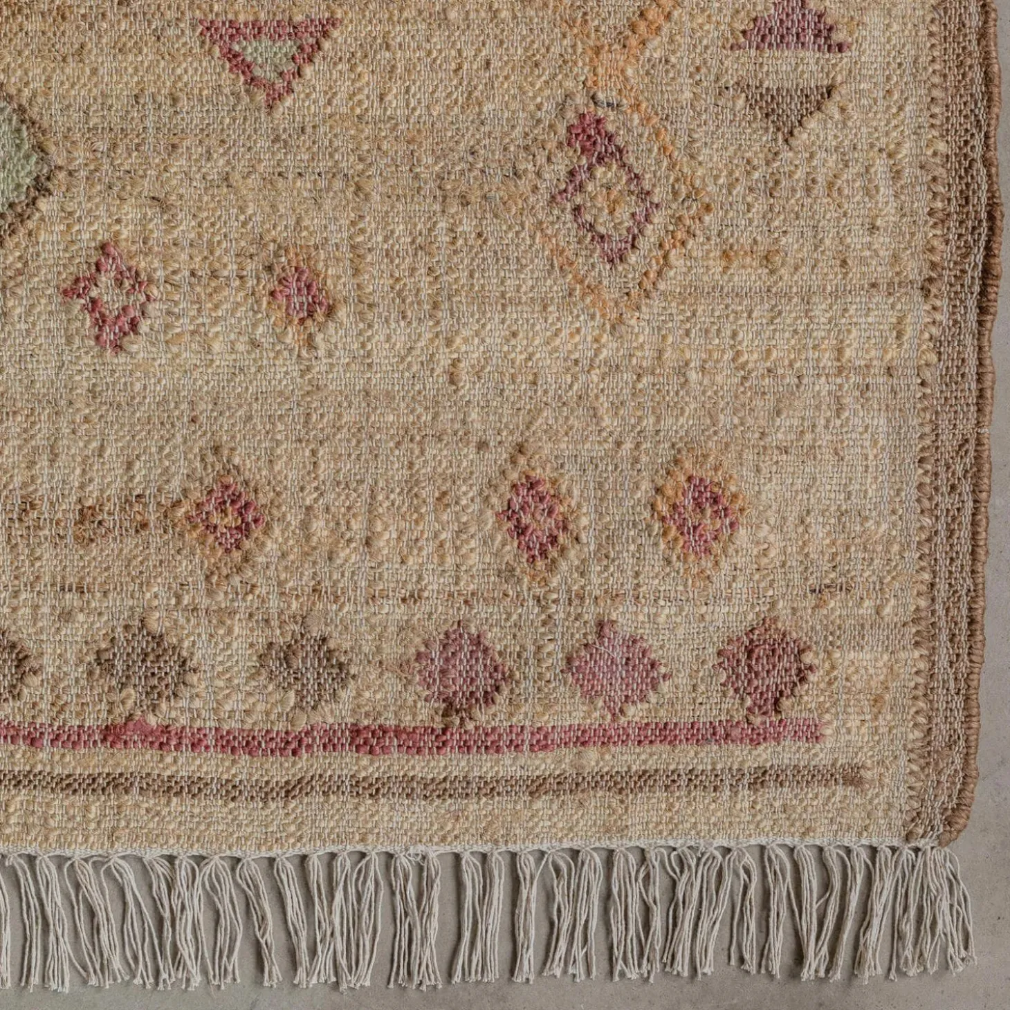 Moira Jute Rug 120 x 180cm