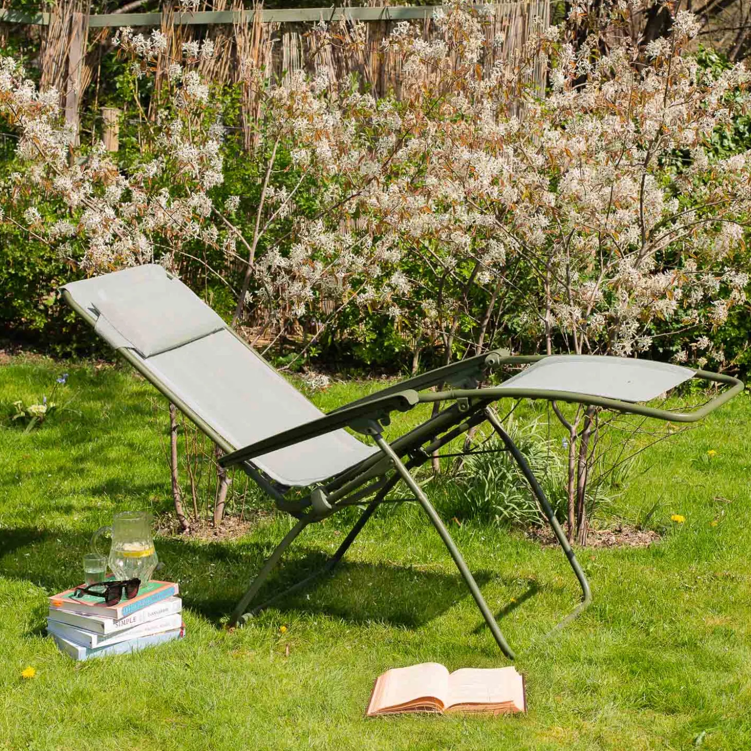 Moss Green Reclining Garden Chair
