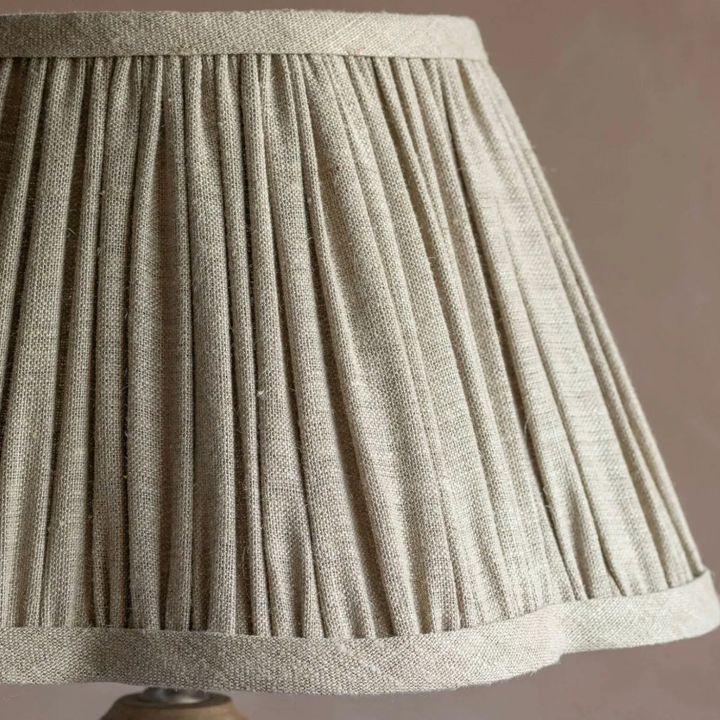 Natural Linen Scalloped Empire Lamp Shades
