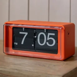 Orange Boxed Retro Flip Clock