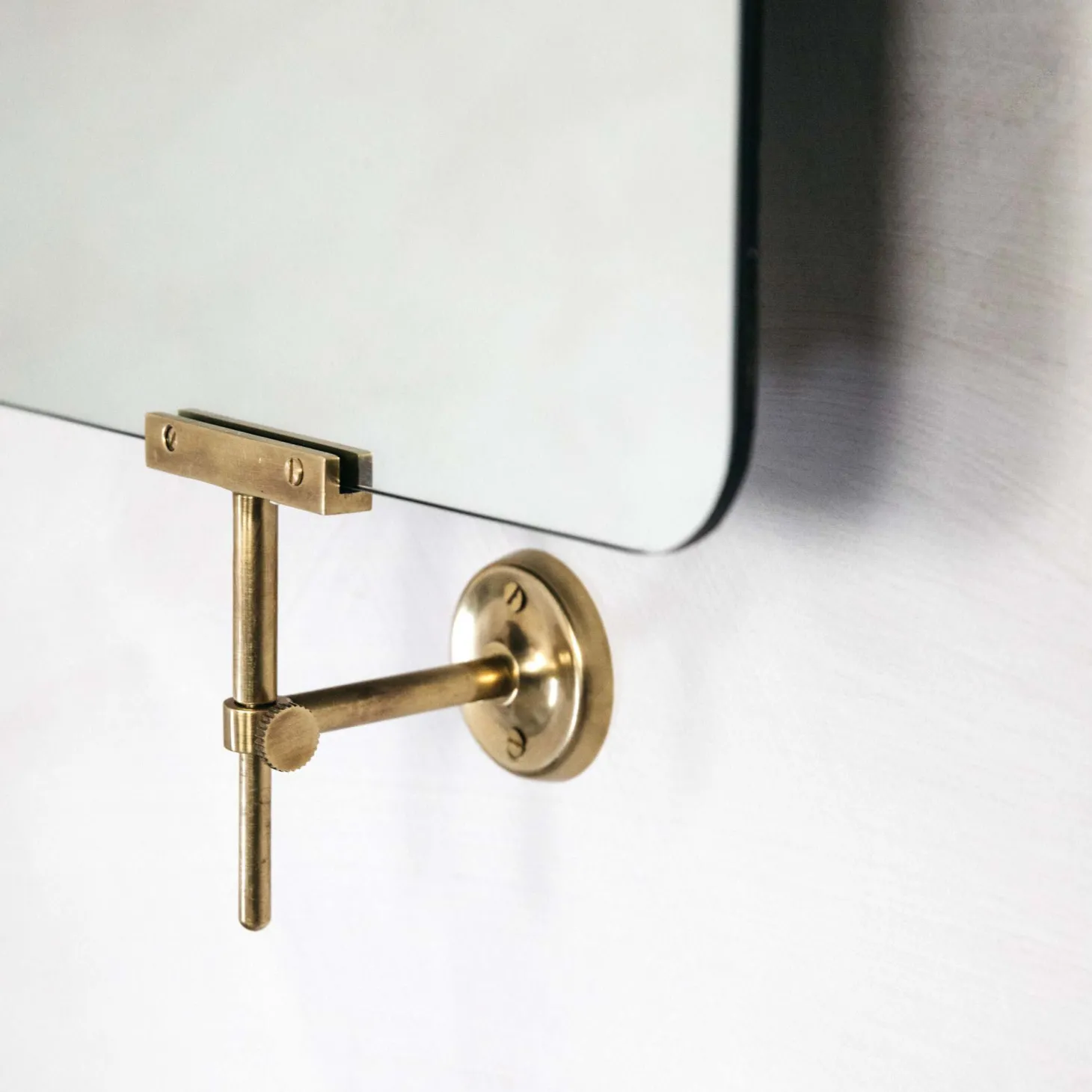 Orwell Swivel Mirrors