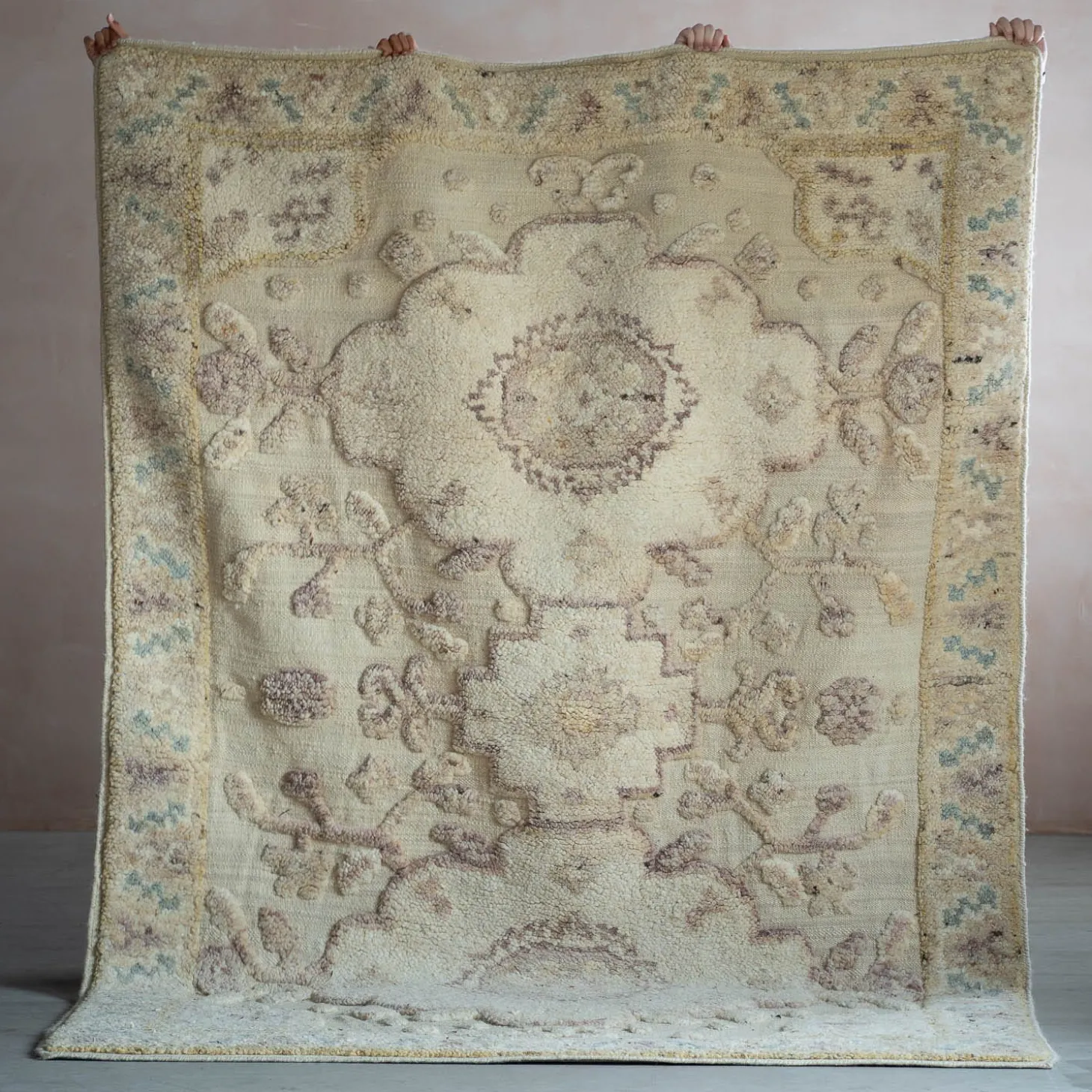 Posey Knotted Wool Rug 180 x 270cm