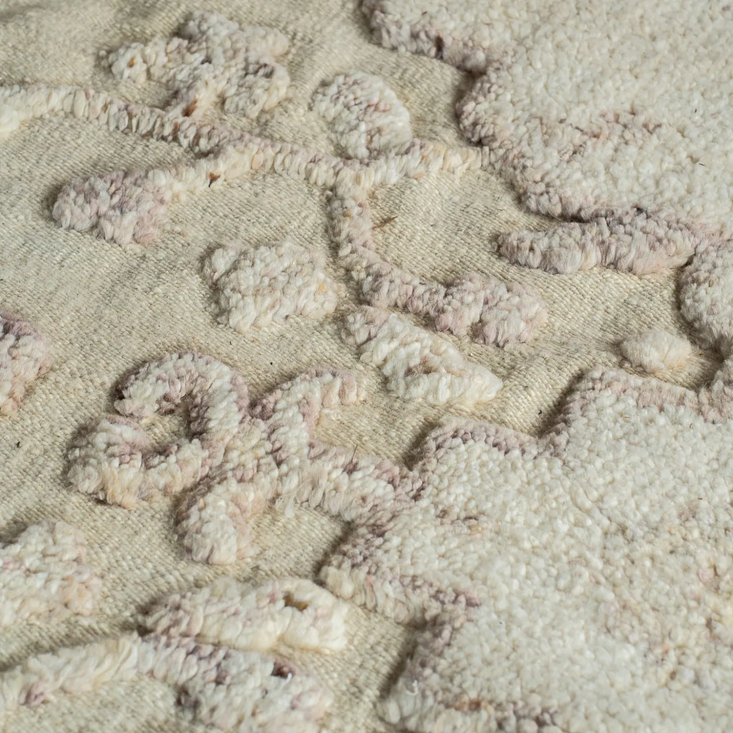 Posey Knotted Wool Rug 180 x 270cm
