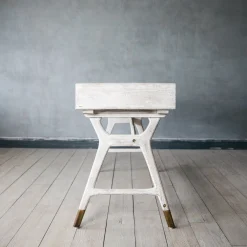 Sandblasted Nordic Desk