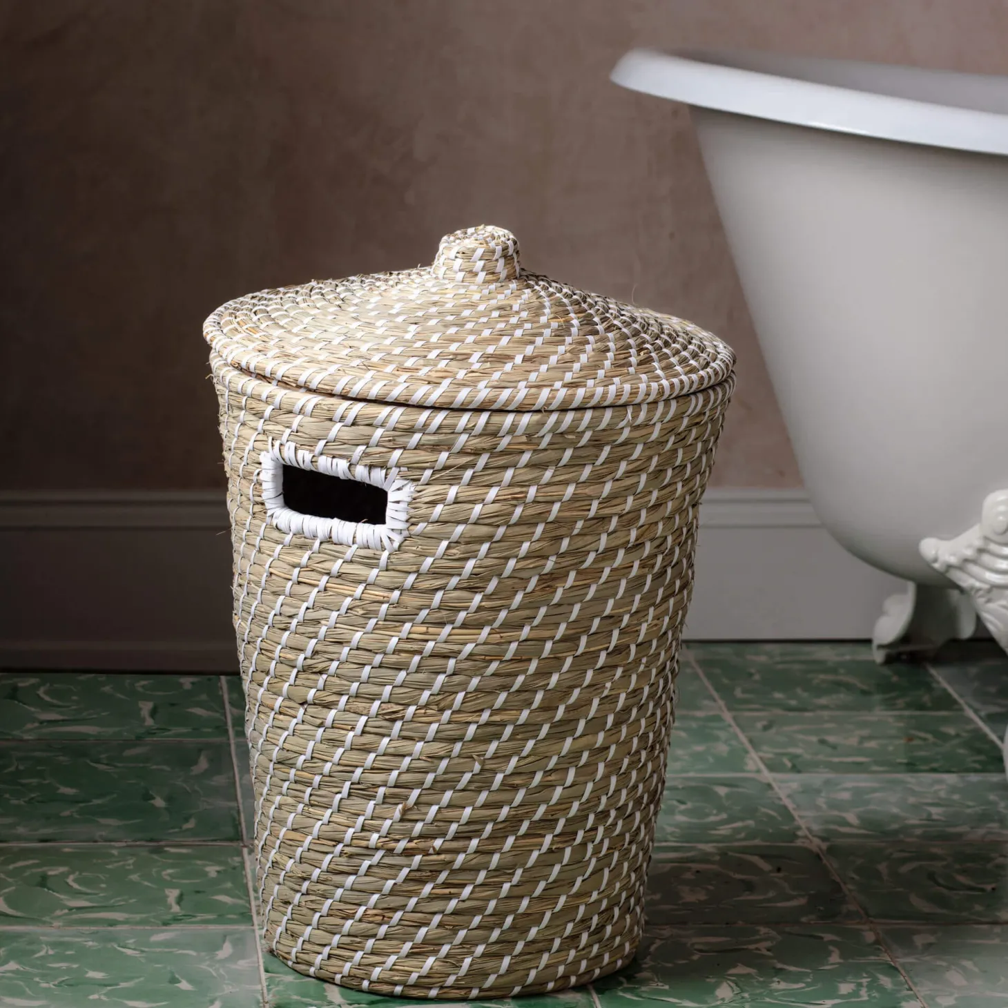 Seagrass Basket with Lid