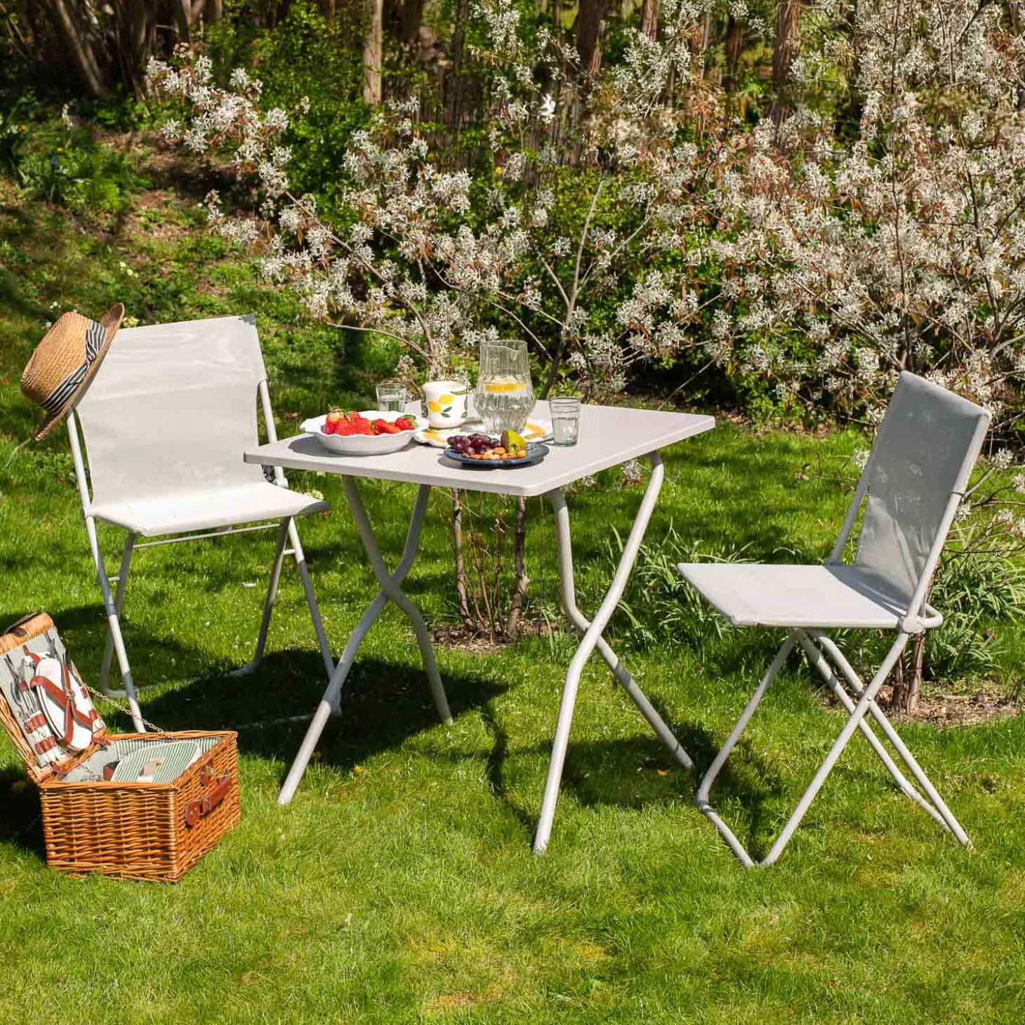 Seigle White Balcony Table and Two Chairs Set