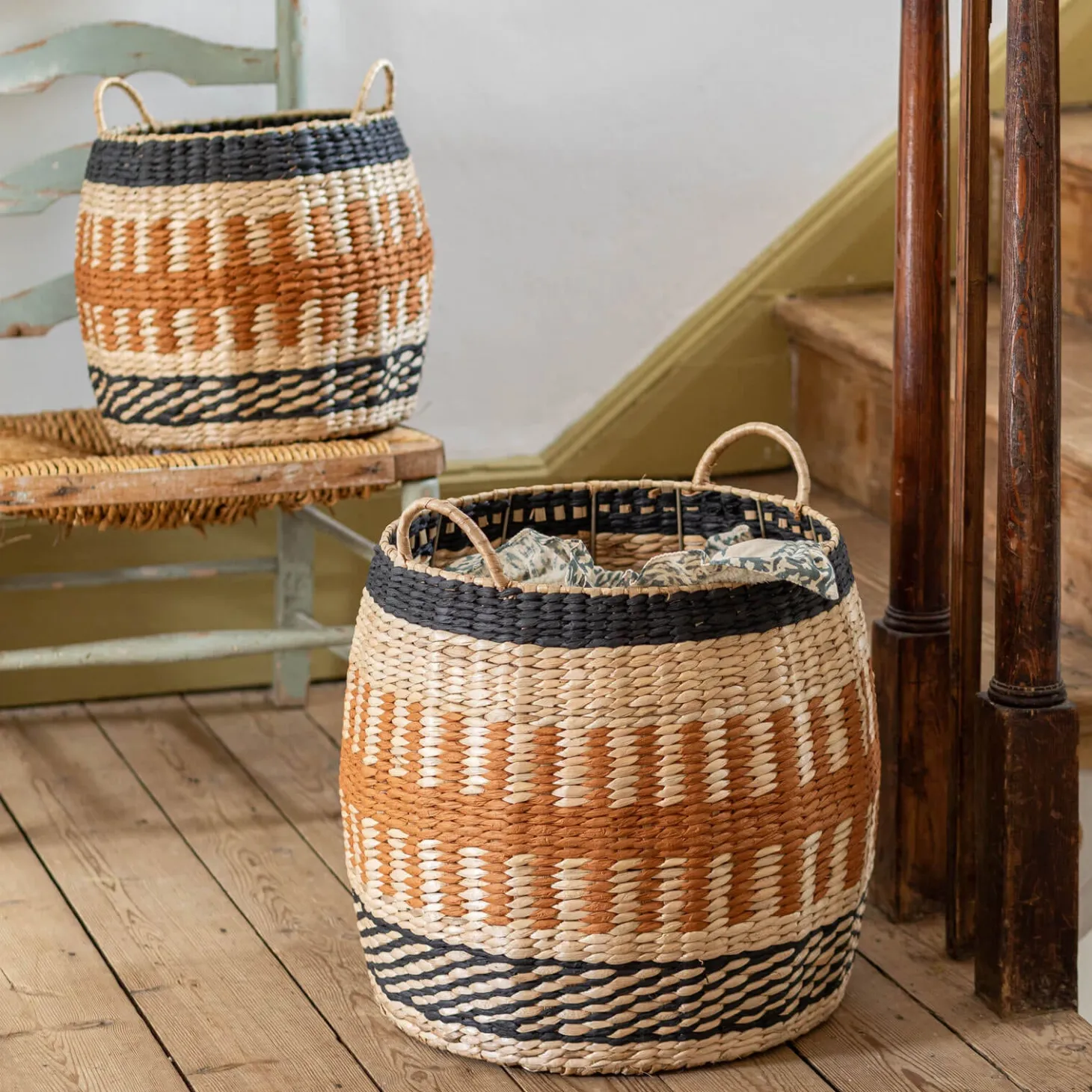Set of Two Terracotta and Natural Baskets