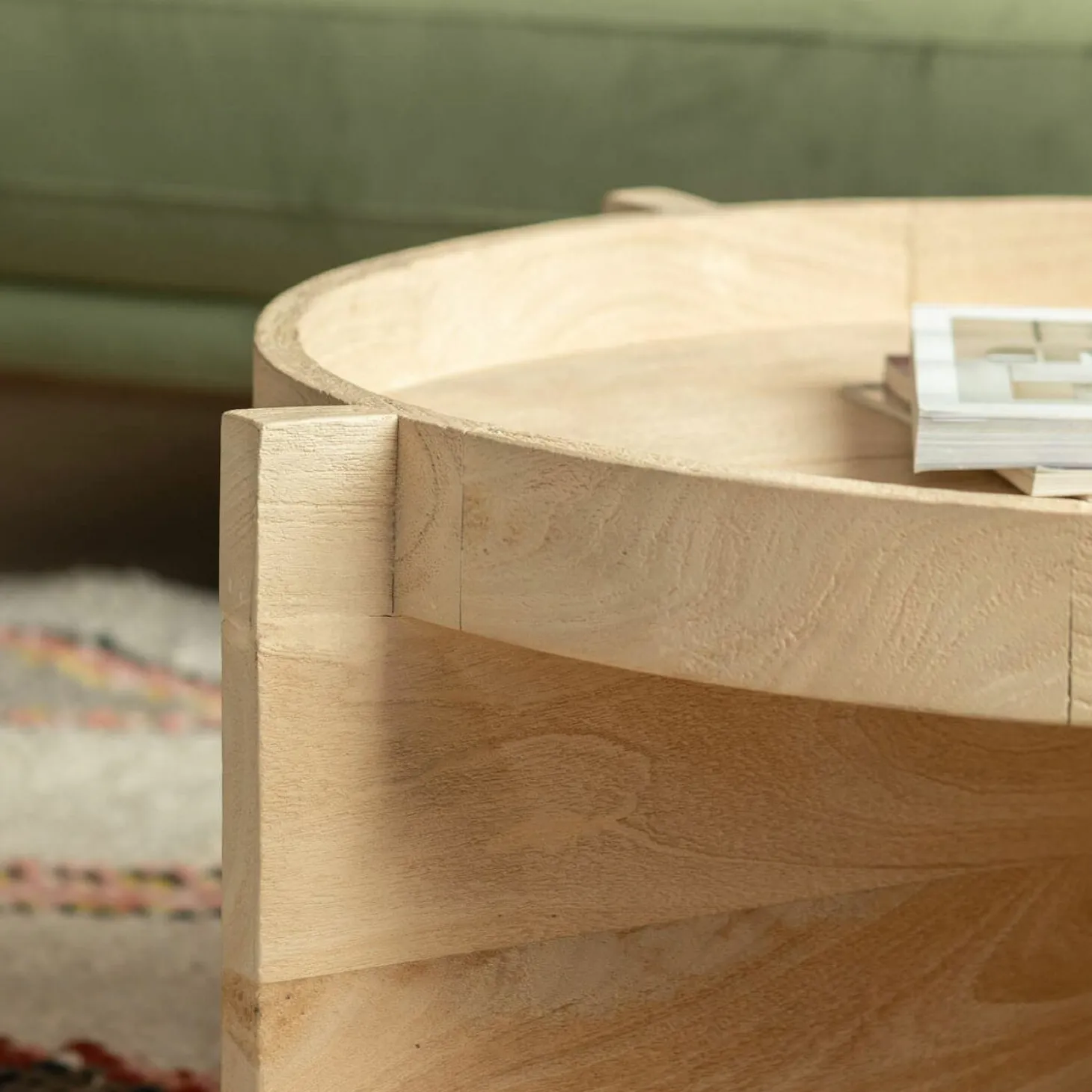 Seth Round Tray Top Coffee Table