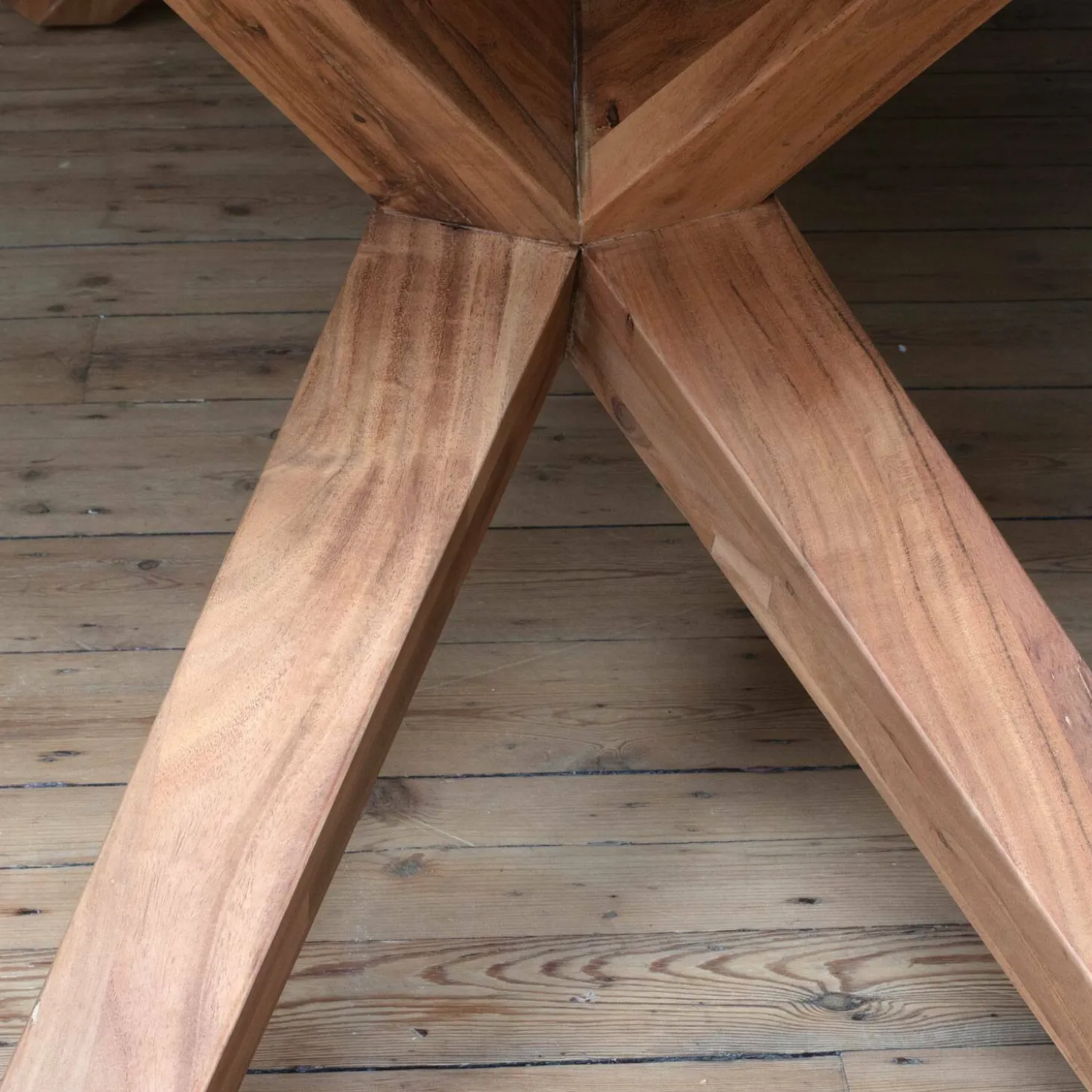 Simone 8 Seater Dining Table