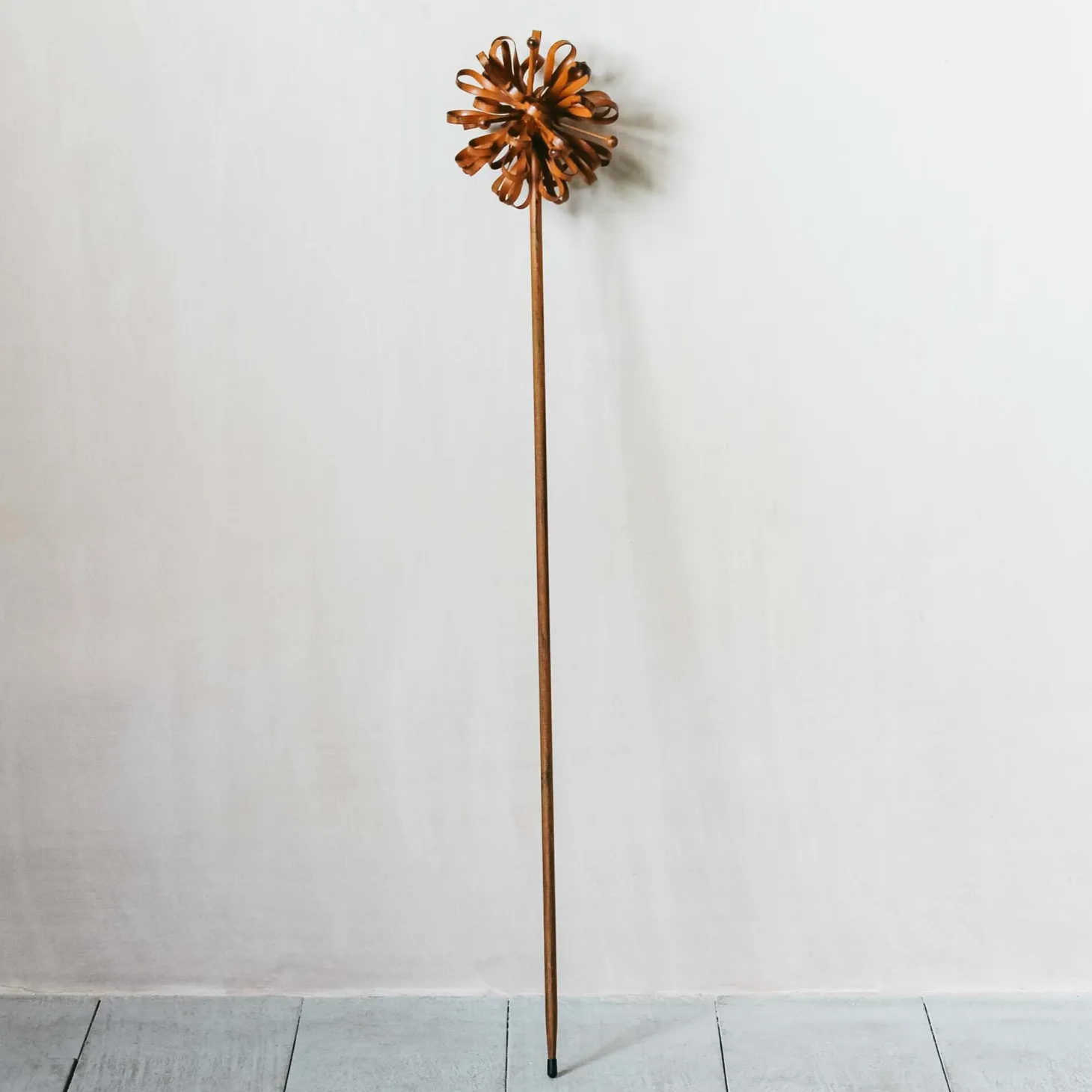 Small Dahlia Garden Stake