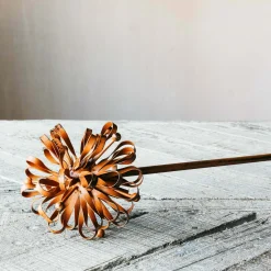 Small Dahlia Garden Stake