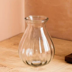 Small Ribbed Posy Vase