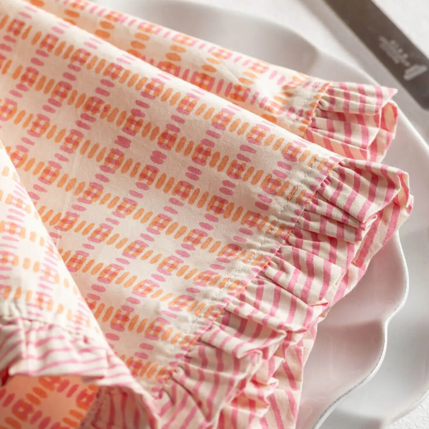 Sundae Pink and Orange Frill Napkin