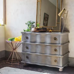 Three Drawer Oyster Chest of Drawers