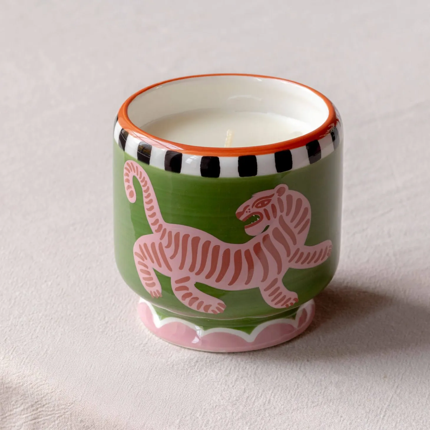 Tiger Ceramic Cedar and Fig Candle